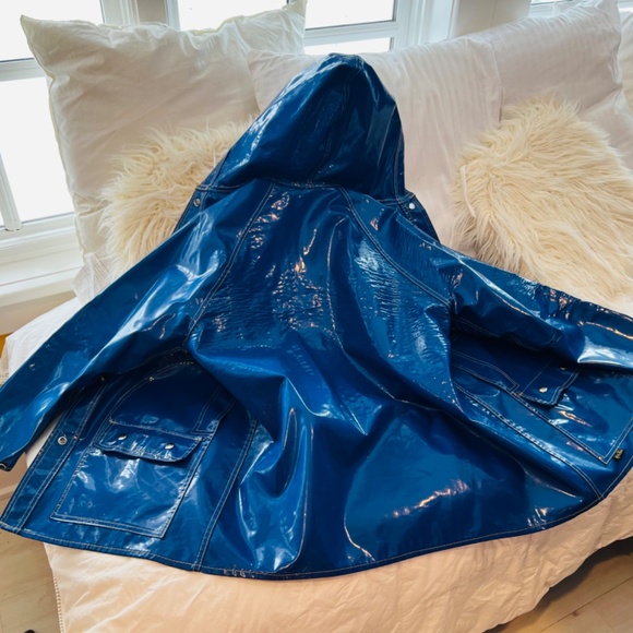 Vintage Aqua Sheen Rain Slicker  * Brilliant Shiny Blue Raincoat * medium/large - Picture 8 of 16